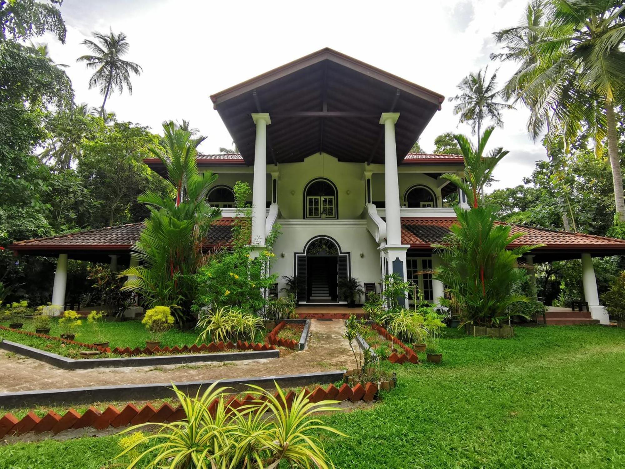 The Villa Green Inn Negombo Exterior photo